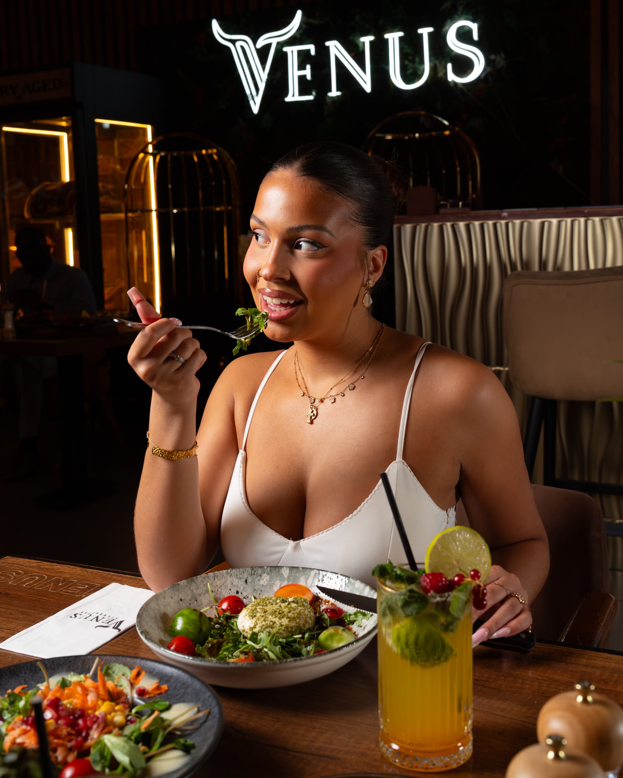 Venus Steakhouse 15/06/2026 — photo 16