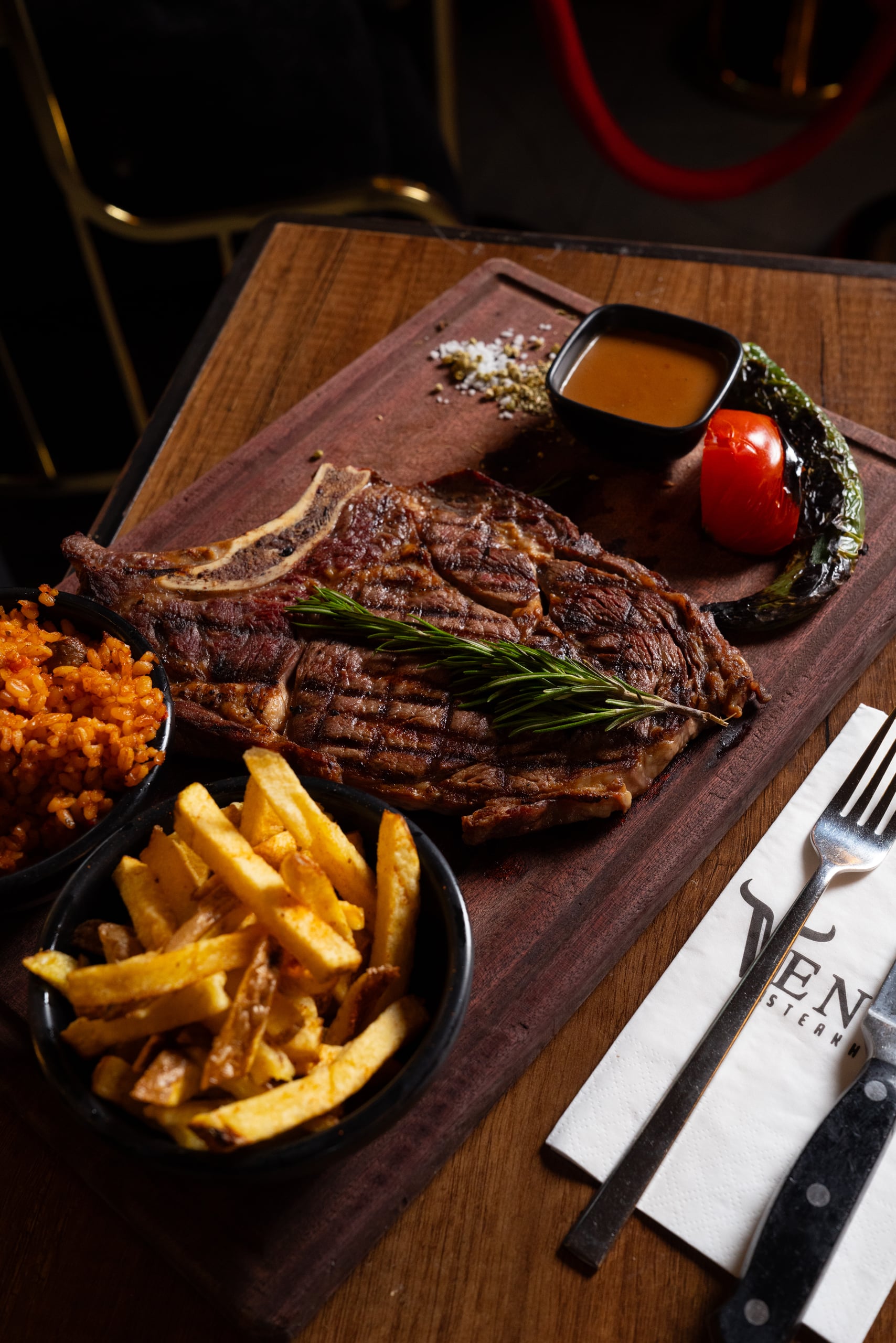 Venus Steakhouse 23/04/2026 — photo 13